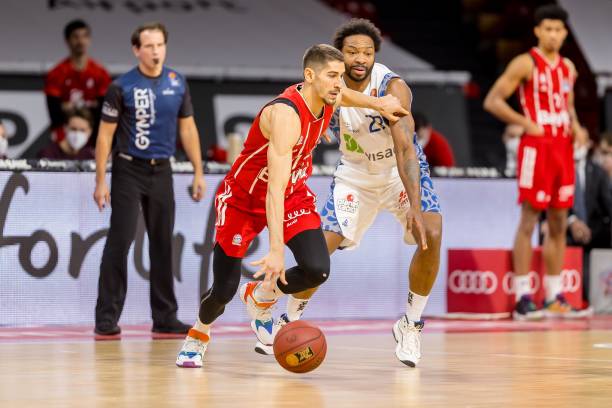 曾因为冬季 曾因为冬季