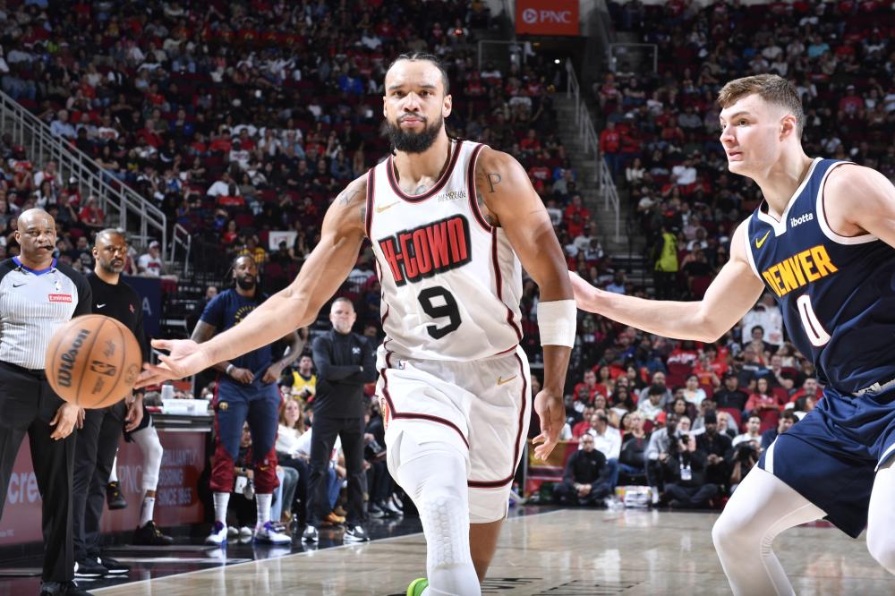 火箭在近几 火箭在近几