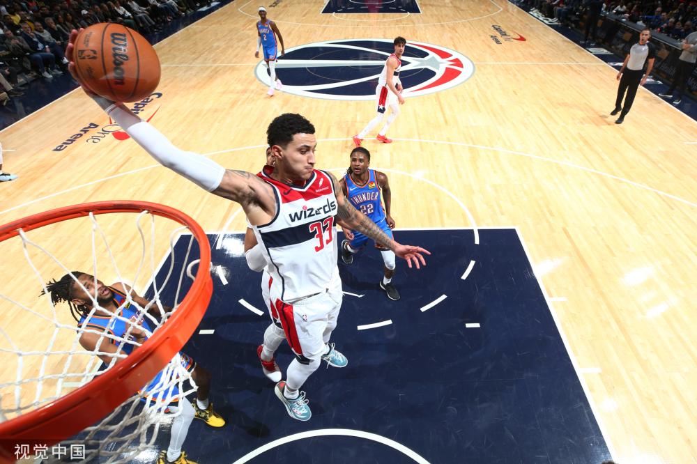 引人注目 引人注目